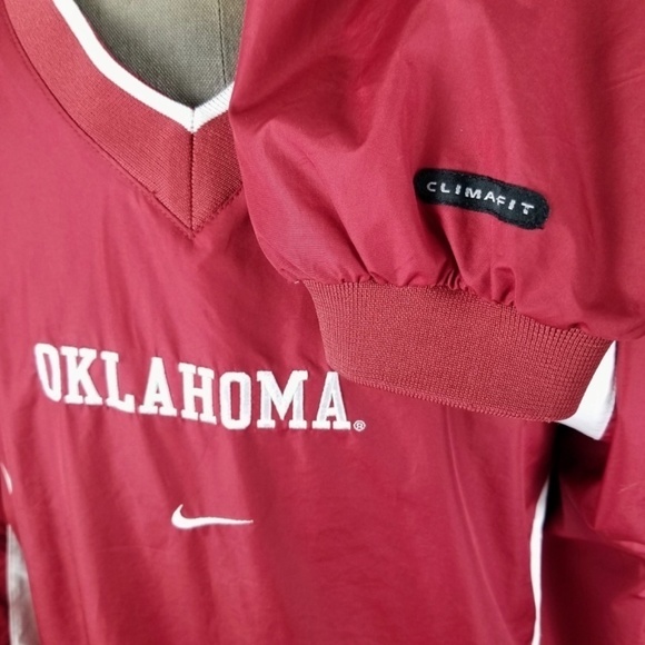 Nike Vintage -Center Check -Oklahoma University OU Crimson Red NCAA Windbreaker - Picture 4 of 11